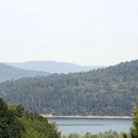 Nyaraló Gloria Nad Jeziorem Zywieckim