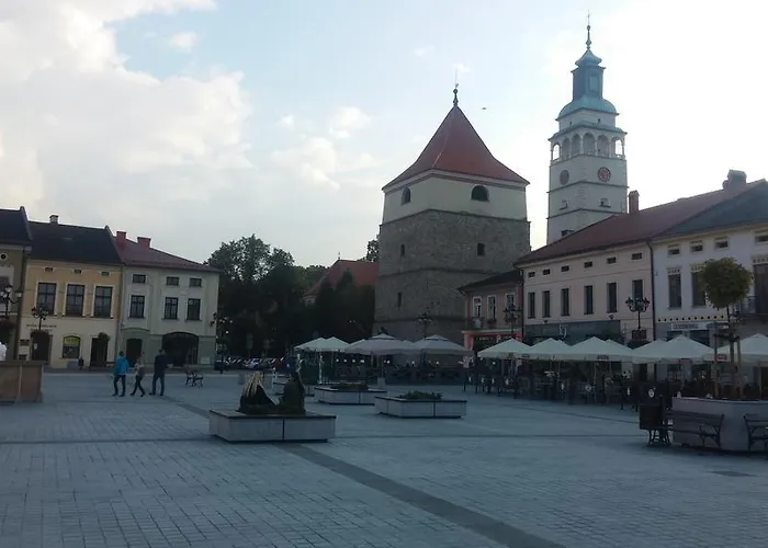 Gloria Nad Jeziorem Zywieckim بيت للعطل *